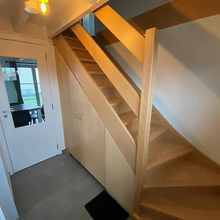 In With Garden, Cleaning Included 펜션